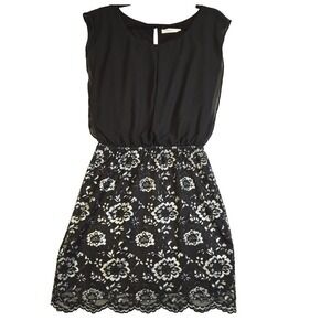 Black Candie's Lace Dress for Sale up to 90% Off: Poshmark Black Candie's Lace Dress for Sale up to 90% Off: Poshmark